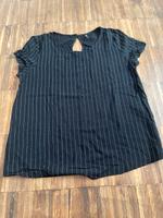 T-Shirt von Only, Gr. 36 Köln - Rodenkirchen Vorschau