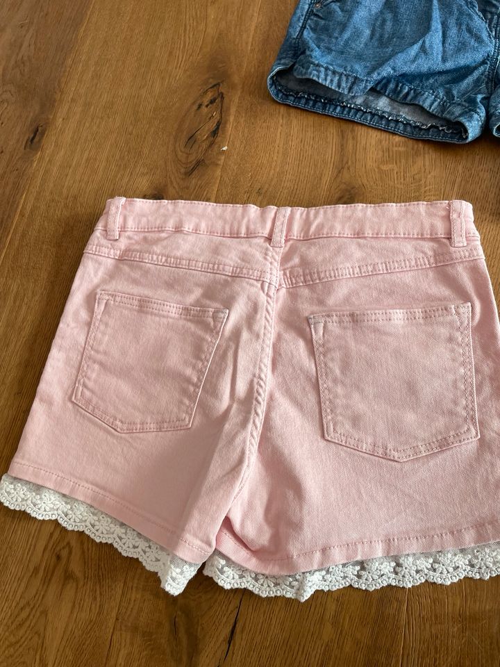 H&M ua Kurze Hose Jeans Shorts Gr.134 Gr.140 in Rutesheim  