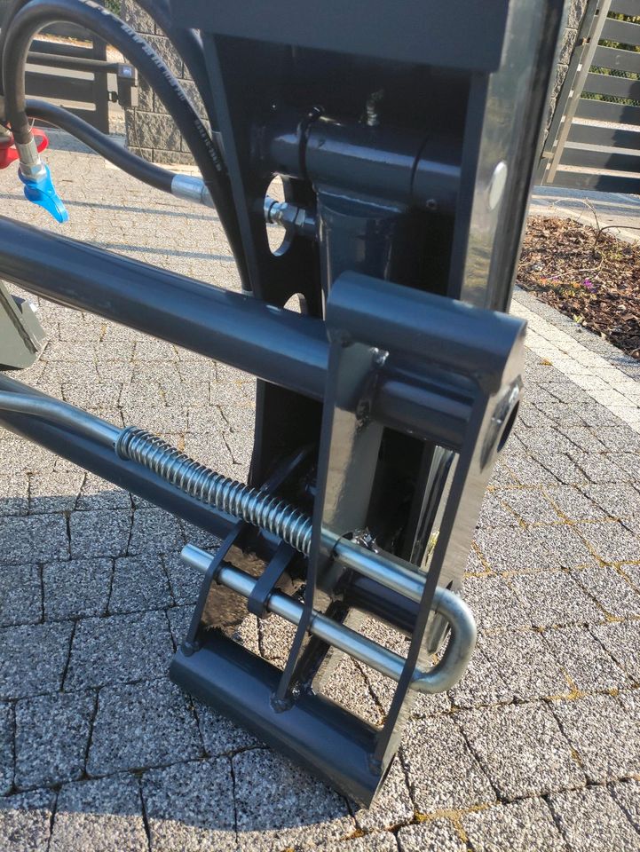 Hydraulisch Adapter von Fem 2 und 3 auf Euroaufnahme // Stapler in Görlitz