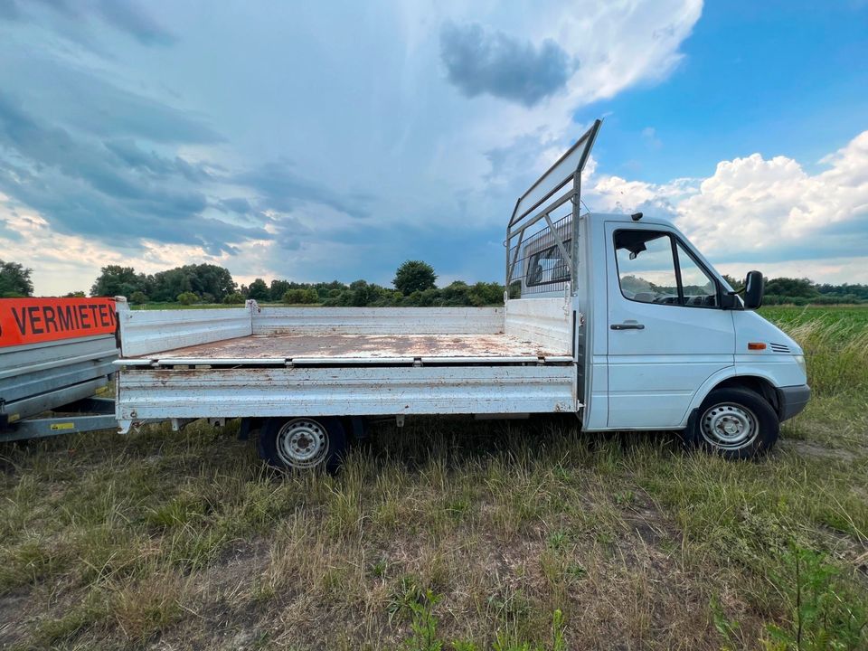 Vermietung LKW Kipper in Rathenow