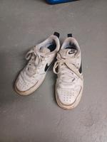 Nike Schuhe Größe 36 5 Hessen - Rödermark Vorschau