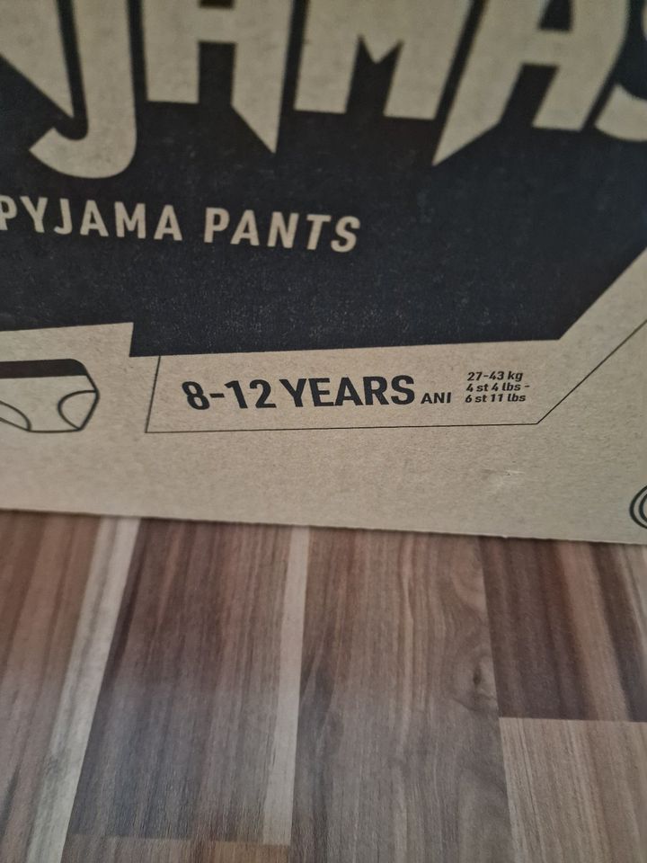 Ninjamas Pyjama Pants Jungen 8-12 Jahre Monatsbox 54 St Pampers in Köln