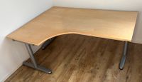 Schreibtisch (IKEA Bekant) zu verkaufen Niedersachsen - Sarstedt Vorschau