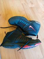 Nike Air Turnschuhe schwarz gr.38,5 Niedersachsen - Osterode am Harz Vorschau