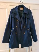 Trenchcoat Kurzmantel blau Orsay Größe 34 Nordrhein-Westfalen - Bocholt Vorschau