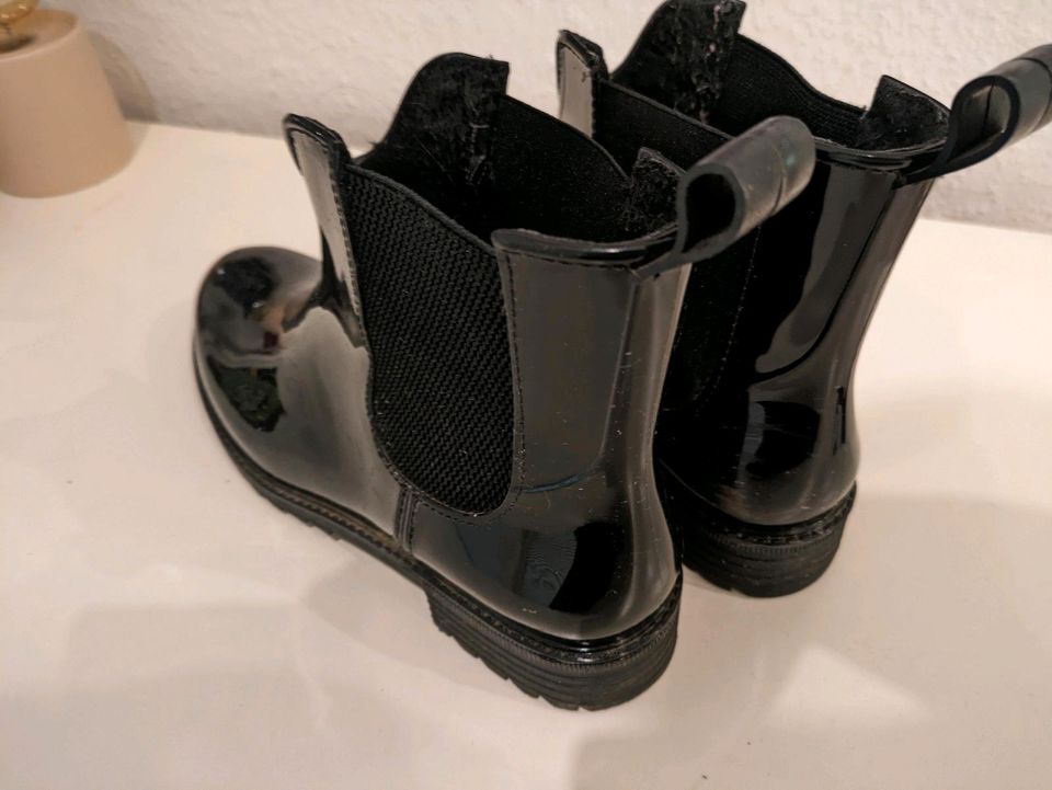 Kurze Gummistiefel Rieker 40 in Hannover