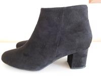 Stiefelette esmera-Gr.41-schwarz- Velourkunstleder-neuwertig Harburg - Hamburg Fischbek Vorschau