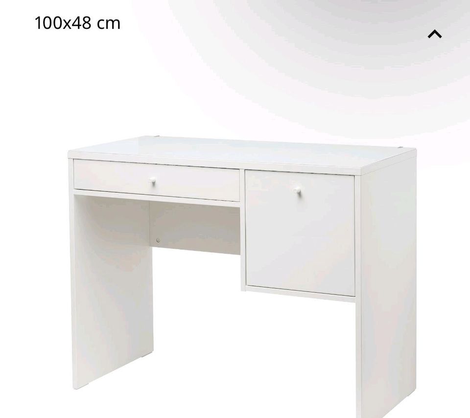 Schminktisch (Schreibtisch)von Ikea in Bönningstedt