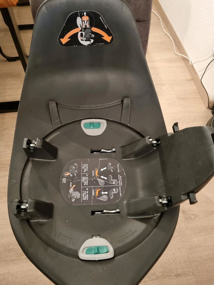 Cybex Babyschale PLATINUM Z i Size mit Isofixstation drehbar in Plate