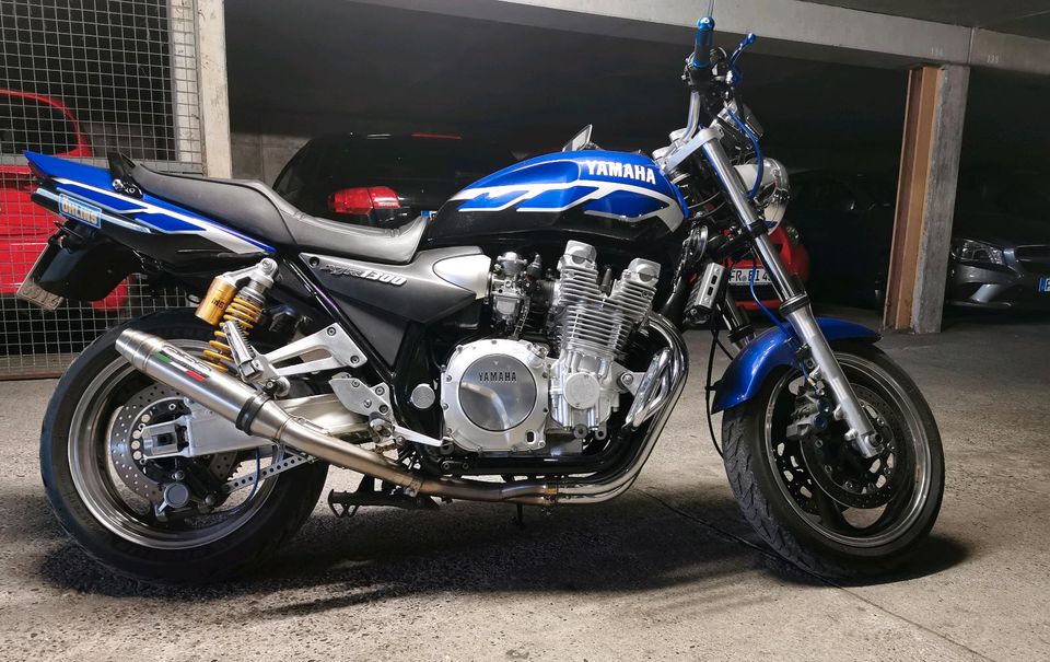 Yamaha XJR 1300 SP RP02 Technisch TOP, Polierte Felgen in Schallstadt