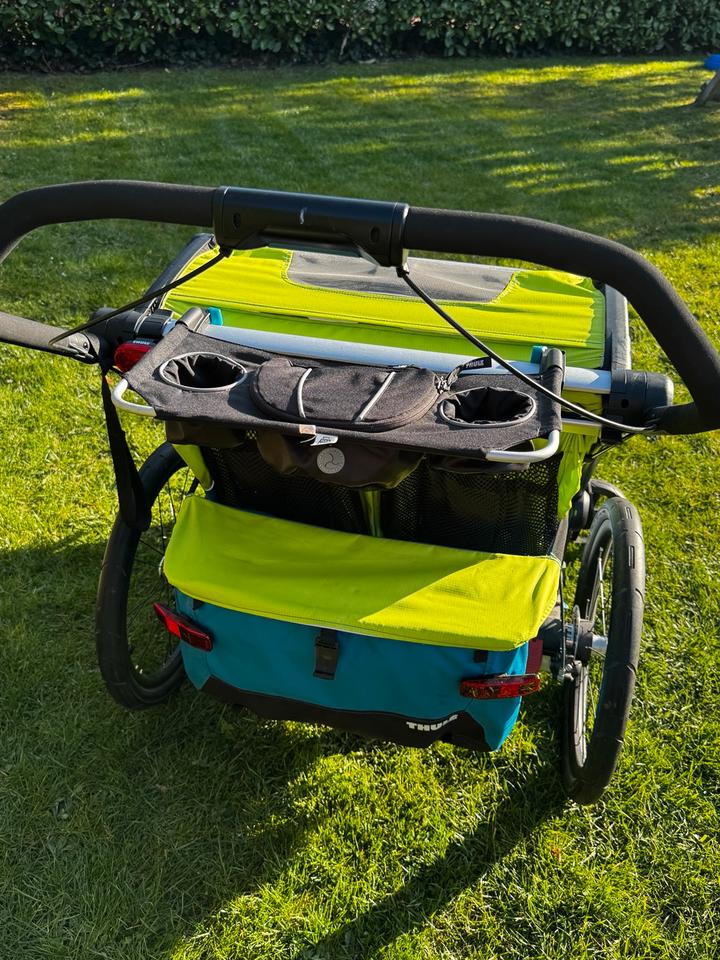 Thule Chariot Sport 2 in blau grün mit Zubehör zu verkaufen in Ritterhude