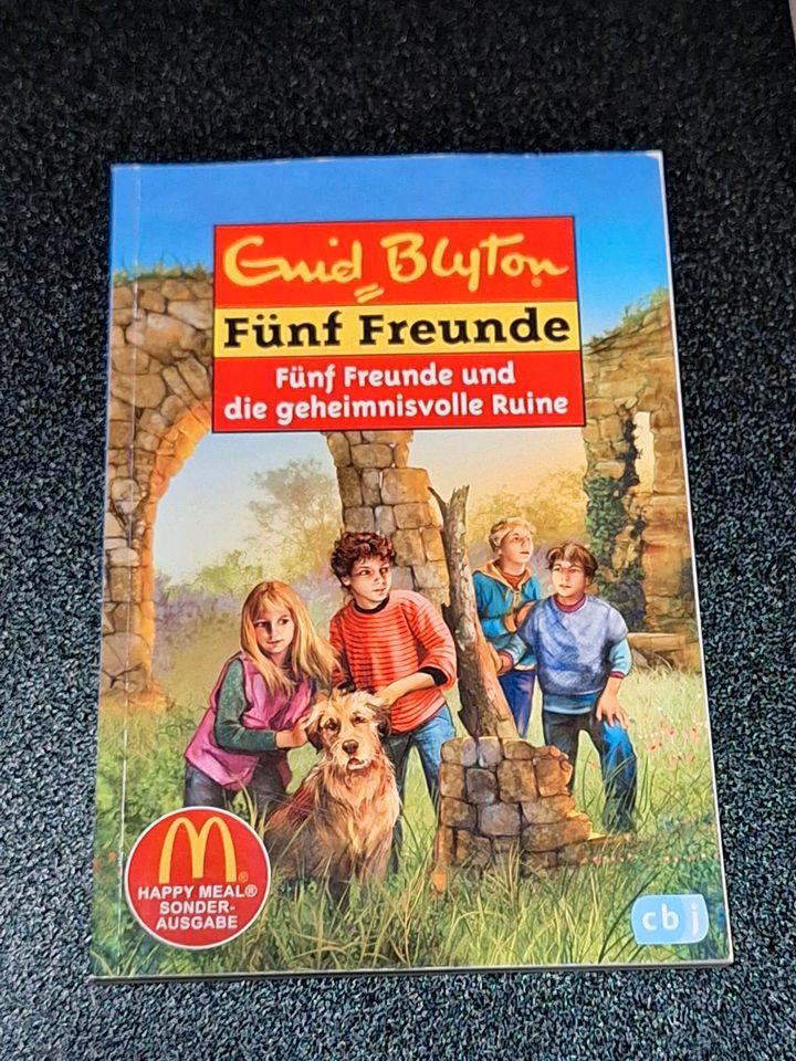 Verschiedene Kinderbücher je 0.50 € in Mühlacker