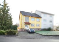 Ein- bis Zwei-Familienhaus - 2x 3 ZKB mit Balkon, Keller, Garagen und Garten in Bliesmengen-Bolchen Saarland - Mandelbachtal Vorschau
