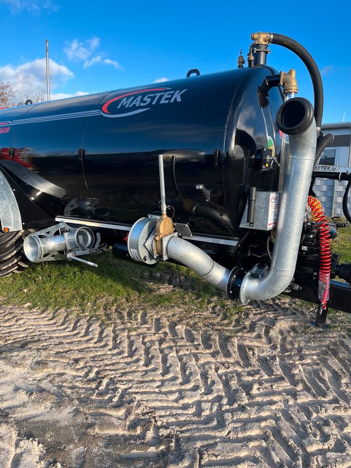 Mastek Güllefass 7000l - 13600l Vakuumfass in Südbrookmerland