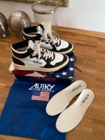 Autry Sneaker knöchelhoch in der Farbe Creme schwarz Hessen - Marburg Vorschau