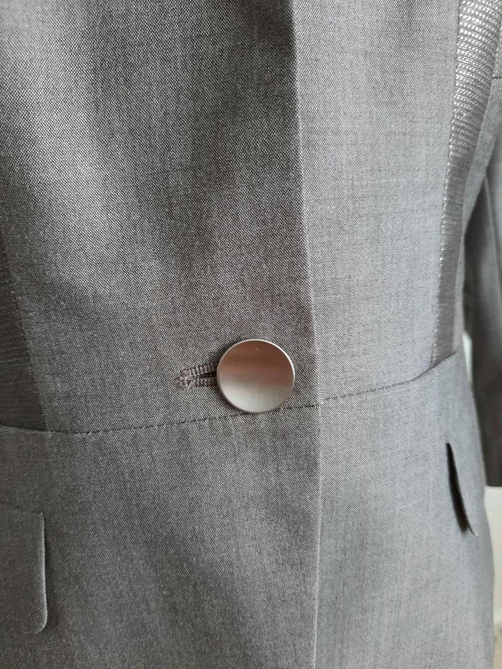 Apriori Business Blazer 38 Größe taupe NVP 169€ in Karlsruhe