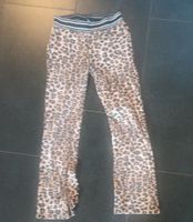 Leggins im Leoparden-Look, Größe 140 Marburg - Michelbach Vorschau