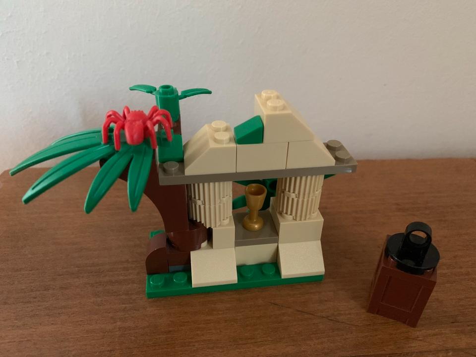 Lego City Set 60158 Dschungel-Frachthubschrauber vollständig in Werneck