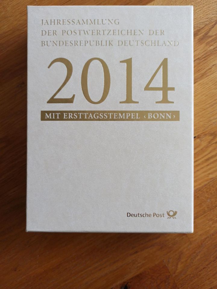 Jahressammlung der Postwertzeichen der Deutschen Bundespost 2014 in Nürnberg (Mittelfr)