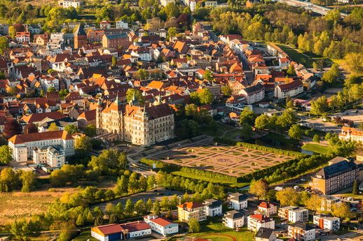 Rundflug Mecklenburgische Schweiz mit Laage – Güstrow – Teterow in Laage