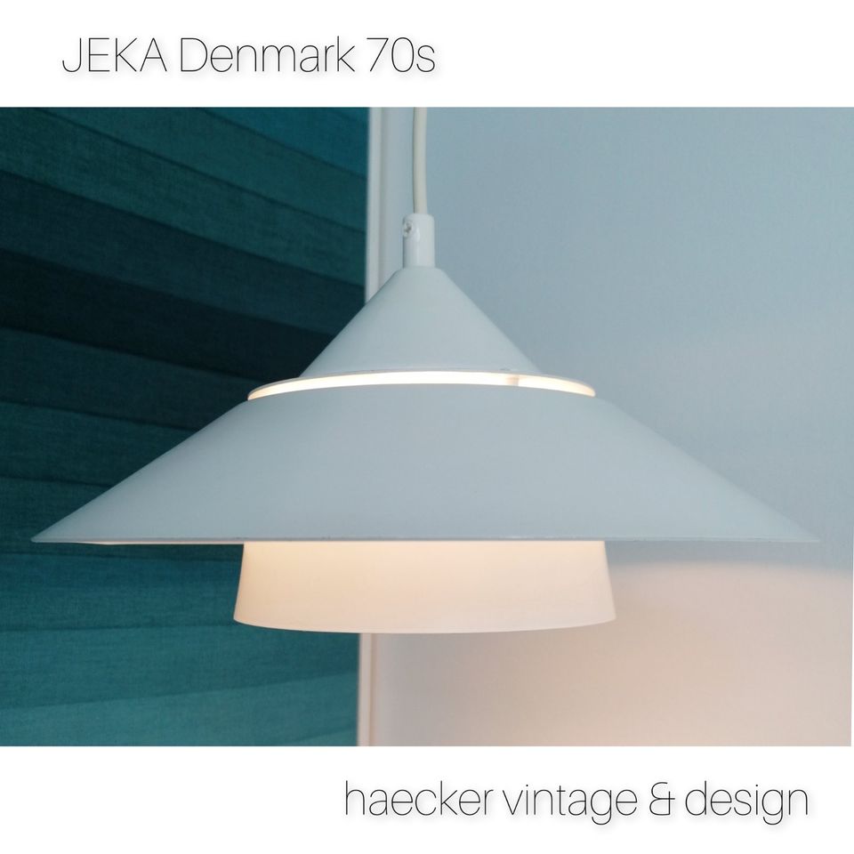 Lampe zu danish design JEKA mid century poulsen teak 70er in Köln