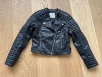 H&M Kunstlederjacke/Bikerjacke, Gr. 140, schwarz München - Pasing-Obermenzing Vorschau