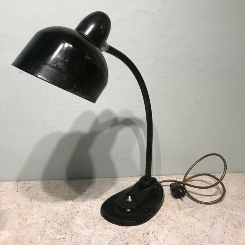 Schreibtischlampe Bauhaus Tischlampe Design Metall Kandem Kaiser in  Nürnberg (Mittelfr) - Mitte | Lampen gebraucht kaufen | eBay Kleinanzeigen  ist jetzt Kleinanzeigen