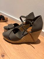 Tommy hilfiger Stoff Sandaletten 40 Khaki neu Baden-Württemberg - Sandhausen Vorschau
