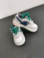 Nike Schuhe Air Force 1 weiß grau grün Baby Sneaker 21 FJ8788-001 Berlin - Rudow Vorschau