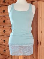 VERO MODA TRÄGER LONG TANK TOP -SHIRT SPITZE GRÜN M 36/38 WIE NEU Hessen - Felsberg Vorschau