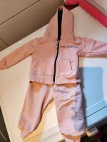 Tommy hilfiger jogging anzug 68 rosa jogginganzug Niedersachsen - Barßel Vorschau