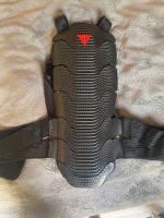 Dainese Rückenprotektor ( Motorrad/Mountainbike usw) Nordrhein-Westfalen - Geseke Vorschau