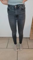 Jeans Jeanshose H&M Skinny Gr.36 grau Nordrhein-Westfalen - Hamm Vorschau