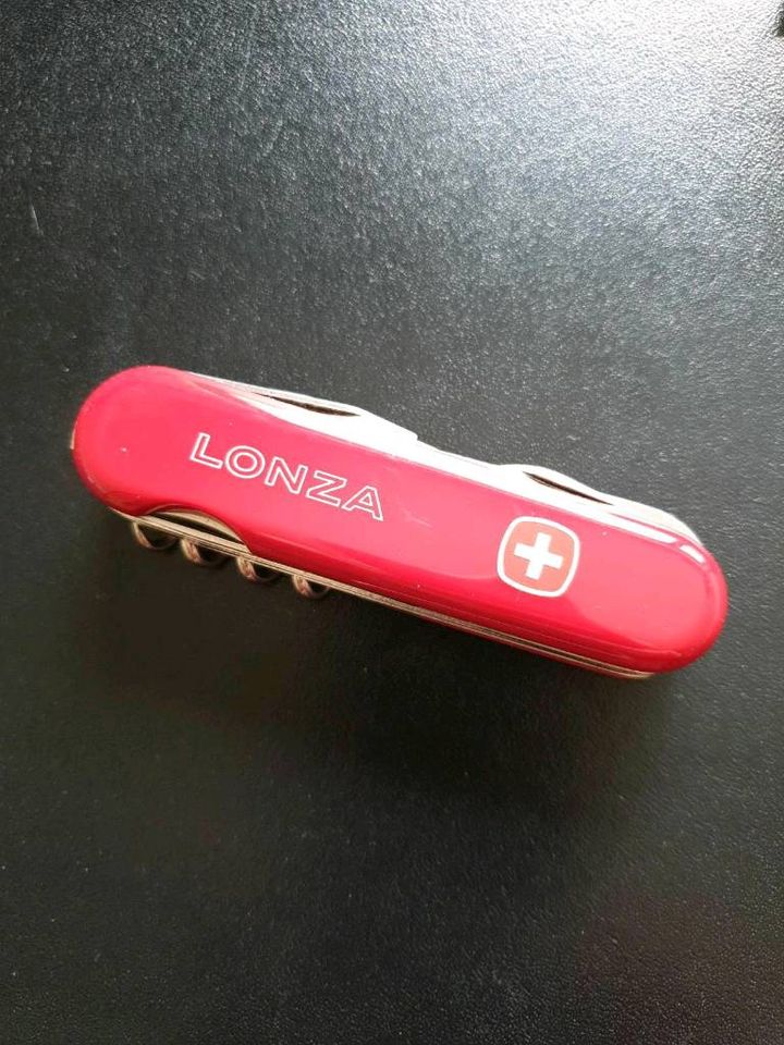 VICTORINOX Sackmesser LONZA NEU in Berlin