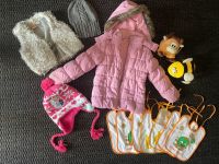 Kleidungs Paket 13tlg Gr. 110 Lätzchen Kuscheltier Mütze Jacke Rheinland-Pfalz - Kirchberg (Hunsrück) Vorschau