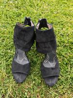 TAMARIS Manschetten Pumps Peeptoes Sommer schwarz 40 Hessen - Fritzlar Vorschau