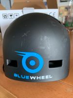 Bluewheel Skatehelm und Schoner Nordrhein-Westfalen - Lippetal Vorschau