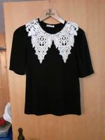 T-Shirt mit Spitzenkragen Gr. S Niedersachsen - Nordstemmen Vorschau