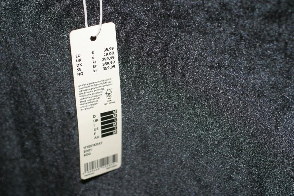 Damenmode von ESPRIT - schwarze Glänzende Top - NEU mit Etikette in Bremerhaven