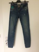 Jeans von Zara, Größe 34 (XS) Berlin - Lichtenberg Vorschau