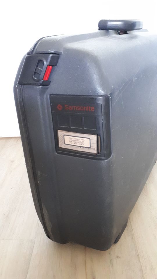 Samsonite Hartschalenkoffer grau in Neustadt in Holstein