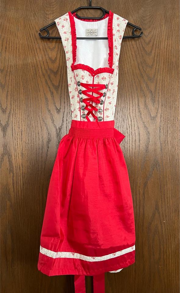 Neues, ungetragenes Dirndl von der Marke Landhaus, Größe 34 in Straubing