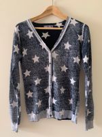 AJC Cardigan/ Strickjacke Sternen Print Größe 36/38 blau Nordrhein-Westfalen - Warendorf Vorschau