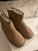 Esprit Boots Neuwertig Nordrhein-Westfalen - Dinslaken Vorschau