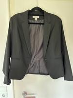 DAMEN JACKETT VON H&M - GRÖSSE 44 Rheinland-Pfalz - Mainz Vorschau