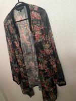 Dünne Jacke / Bluse 46/48 Ulla Popken Hessen - Nidderau Vorschau