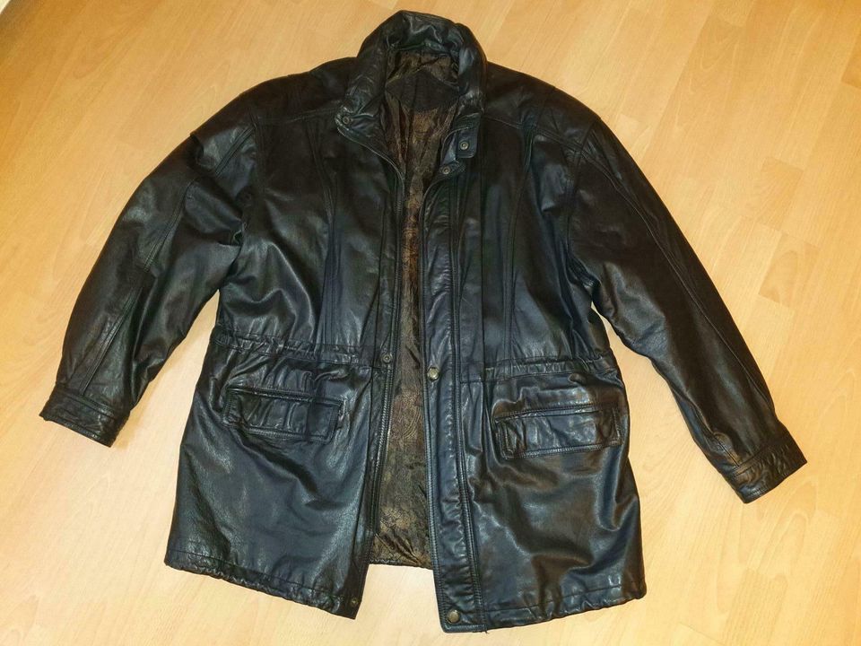 Lederjacke Herren Gr. 58 Jacke Leder ***gut erhalten*** in Celle