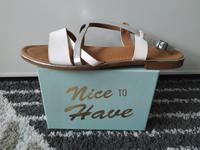 Boutique Italy Italia Sandalen offener Schuh Schnalle weiß silber Bayern - Hallstadt Vorschau