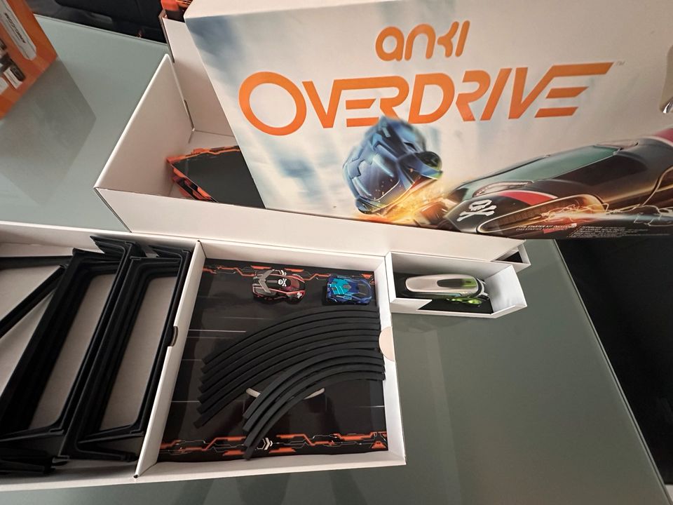 Anki Overdrive Rennbahn Set und Erweiterungen in Köln