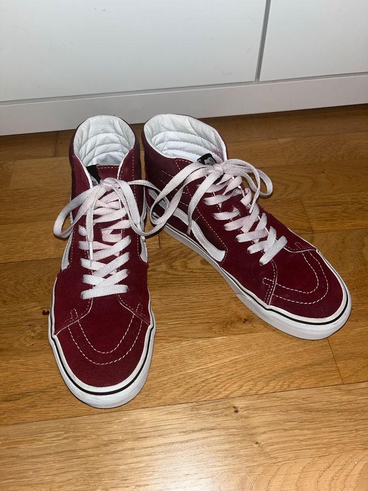 Vans Skateboard Shoe Schuh 40 dunkel Rot high Bordeaux in Bönen